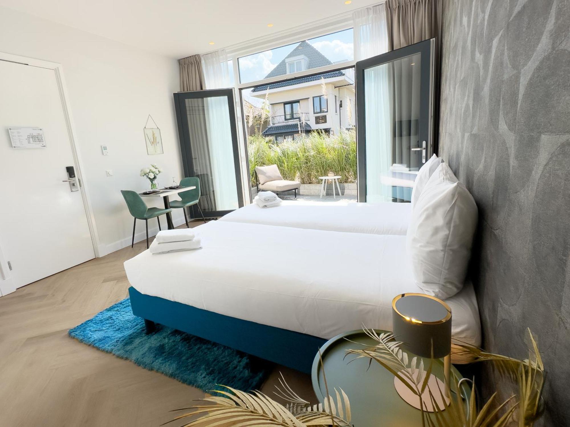 Boutique Hotel At Sea Зандворт Екстер'єр фото